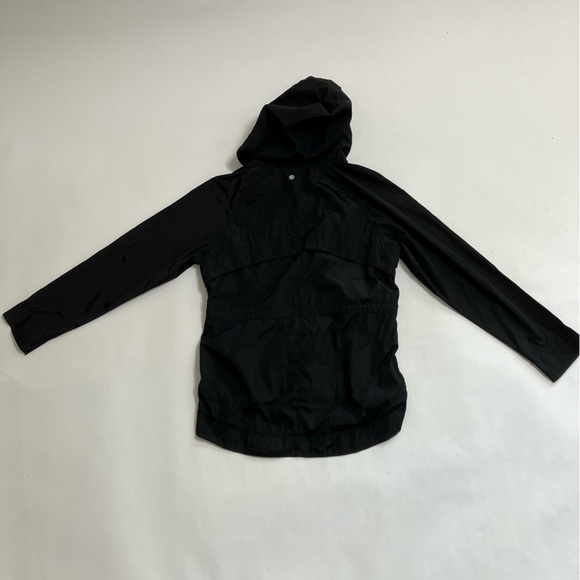 APANA windbreaker - Picture 7 of 8